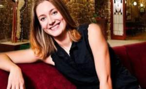 Zoe Perry Date of Birth Early Life and Career