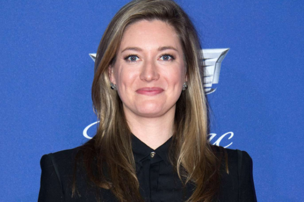 Zoe Perry Instagram Insights into Her Social Media Presence