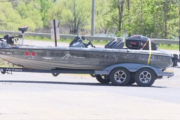 3 killed in 2 boat collision in Lake Alabama, state authorities say